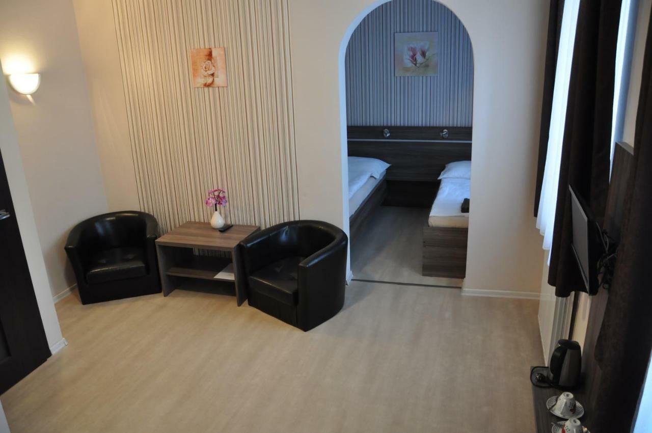 Almond Hotel Teplice Exterior photo